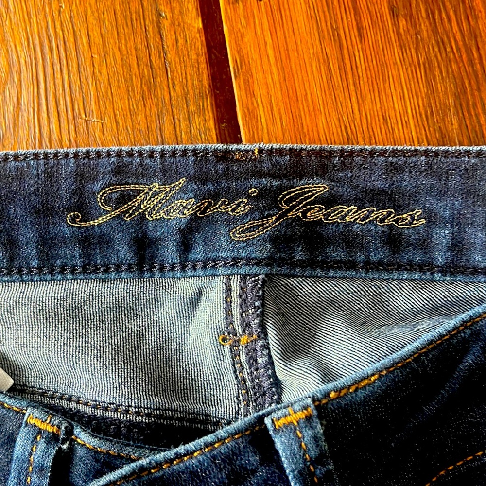 Ladies denims - Picture 2 of 5